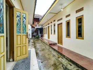 Hotel O My Guest House Syariah - 6