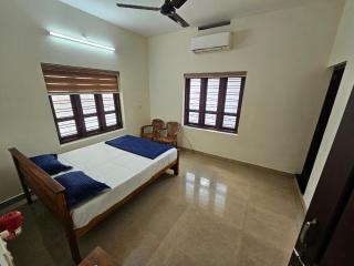 Madonna Meadows Holiday Home - 9