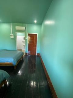 SODA River View Guesthouse - 1