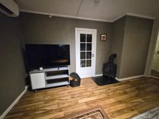 Cosy flat with its own entrance and parking - Harstad - 7