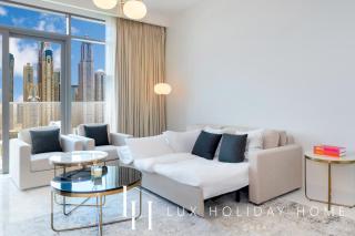 LUX The Marina Vista Beachfront Suite 2 - 4