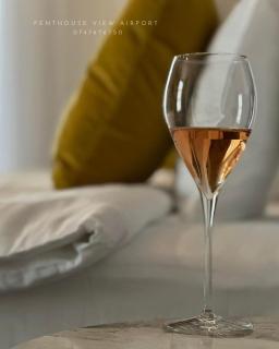 Penthouse View Aeroport Iasi - 7