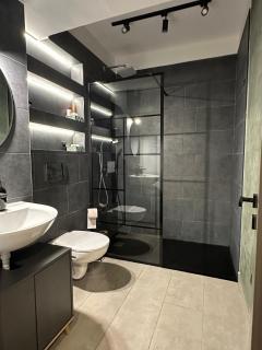 Cozy Tower Aparthotel - 5