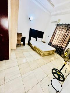 Grandeals Place hotel - 7