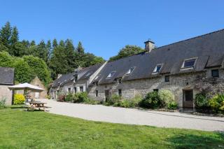 FORET TOTEM - Hébergements nature et bien-être en pleine forêt - 3