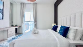 Waterfront 1BR at Waters Edge Yas Island - 9