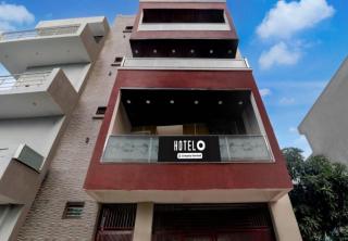 Hotel O Chandrika Devi Crossway Lucknow - 1