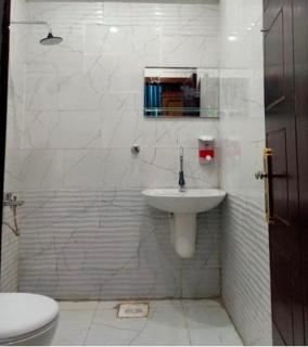 فندق لوتسيا الحسينى - 9