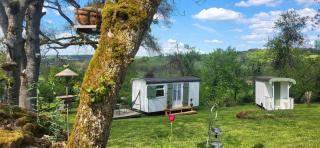 Petit a Petit - gypsy wagons and Bell tents in the Bourgogne - 5