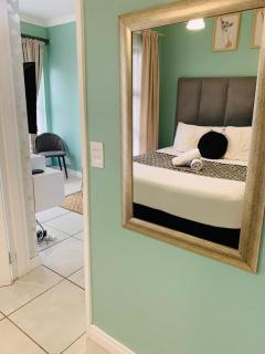 The blyde-Luxury one bedroom apartment - 2