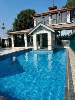 Celebrations Party House - 8