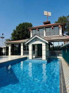 Celebrations Party House - 0