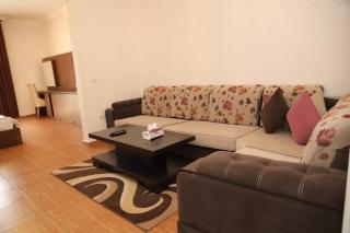 فندق الخيال الكبير - 8