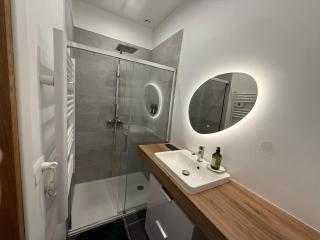 The AMORE Suite, Château de Marliens, 20mn Dijon - 7