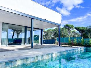 Villa Plutó, modern with pool and garden - 0