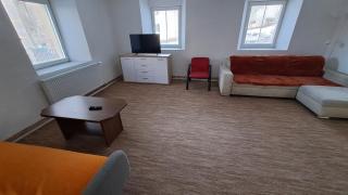 Byt v okolí Okoře, nedaleko Prahy a letiště - 5