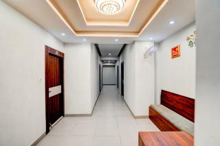 Collection O Kotdwar Railway Junction Formerly K Square - Kotdwāra - 6