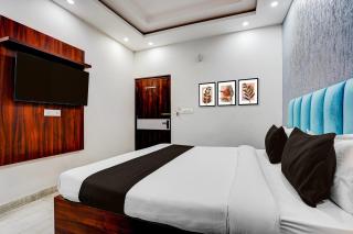 Collection O Kotdwar Railway Junction Formerly K Square - Kotdwāra - 3