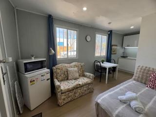 MetaWiseBnB 1B next to Monash w AC WiFi Kitchen - 0