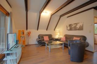 SE Opi-Huck-Stroot 9 - 6