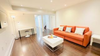 Newly Renovated Private Suite Separate Entrance - Richmond Hill - 8