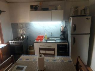 Cabaña Sunset , 6 personas , 2 cuartos a 3 cuadras de la playa - 4