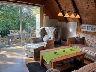 SE Opi-Huck-Stroot 12 - 0