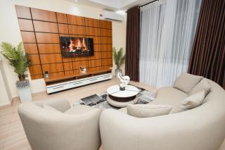 1 Bedroom Lakehouse with AC, Pool, Private Beach and Kids Park - 6