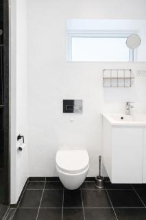 NEWLY RENOVATED FLAT iN KLAKSVÍK - 4