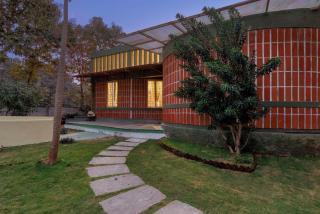 Rustica Villa By StayJade 2 PrivatePools 7BHK - 7