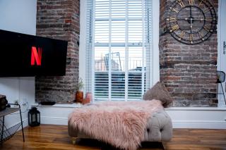 Easy Central Stay - Families, Work & Long Stays - 0