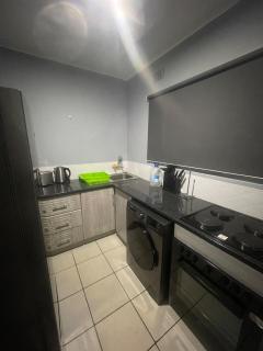 Lee's Garden Flat - 7