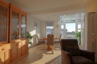 KW42-306 Triton mit Schwimmbad - 0