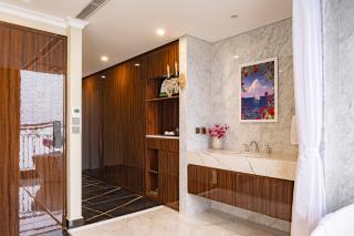 Sunset Westlake Luxury Apartment - 2