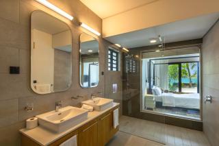 Luxury 3 bedroom beachfront apartment - 6