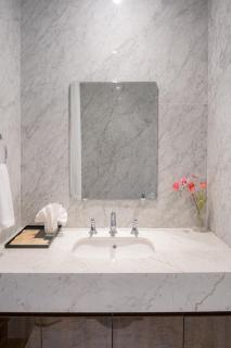 Sunset Westlake Luxury Apartment - 6