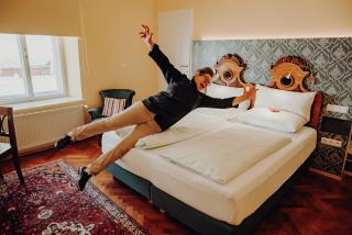 Der Eberhard - Sleep & Dine A9 Exit 133 - 0