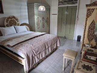 House Of Manan - Homey Syariah Bed&Breakfast - 8