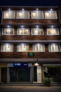 Peaks & Pines - A Boutique Homestay - 0