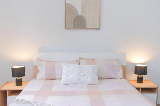 Resort-Style 2BR Escape Pool, Gym, Sauna, Parking - 1