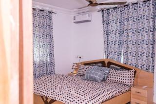 Bree Cozy Apartment - 6