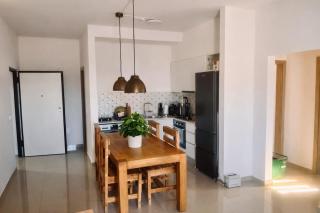 Bright Modern Apart Mountain View, 5 Min to Beach - 5