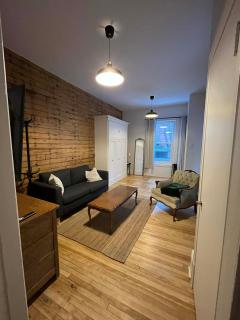 Grand studio meublé Québec centre-ville - 3