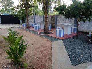 RKM Hotel Uppuveli - 7