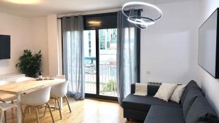 Sunny apartment in the Olympic area by Prestigi - 6