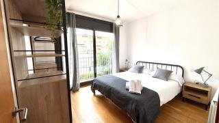 Sunny apartment in the Olympic area by Prestigi - 5