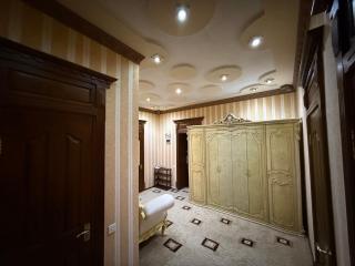 The Skyline Apartments - 3