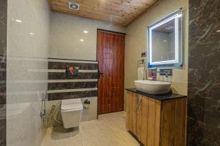 Nature Drops, Pangot - 4