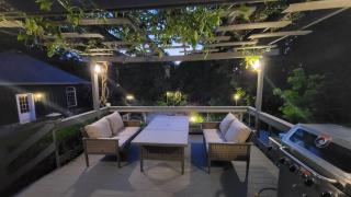 Charlotte Garden Bed and Breakfast - 2