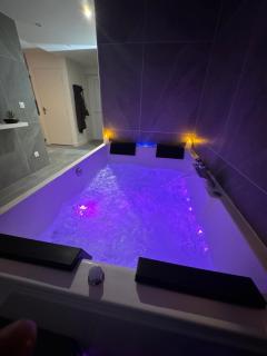 L Odyssee des Sens Jacuzzi Privatif - 6